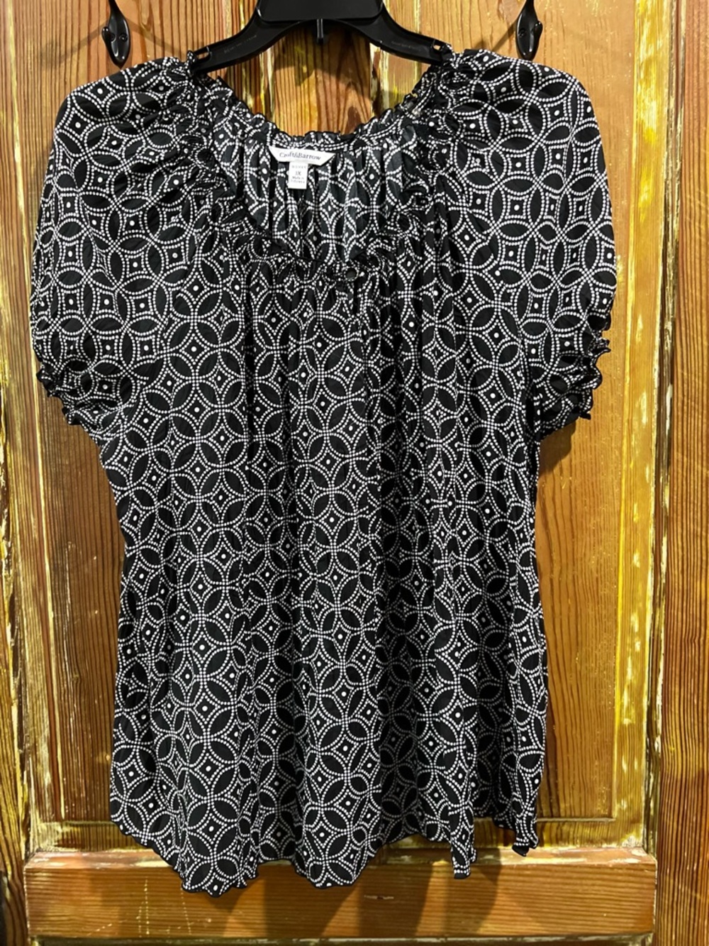 croft & barrow Black and White Geometric Peasant Blouse